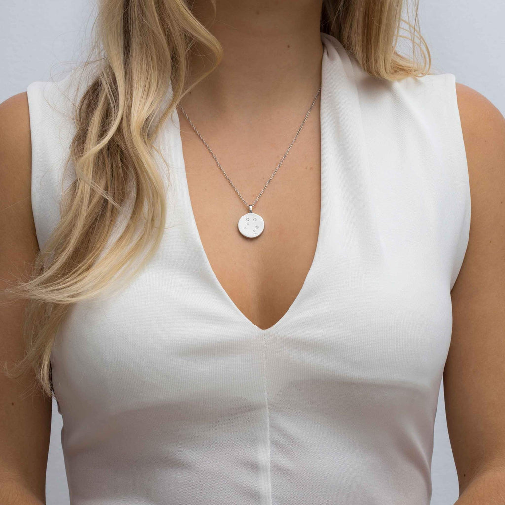 Zodiaco Taurus Silver Necklace w. White Zirconias