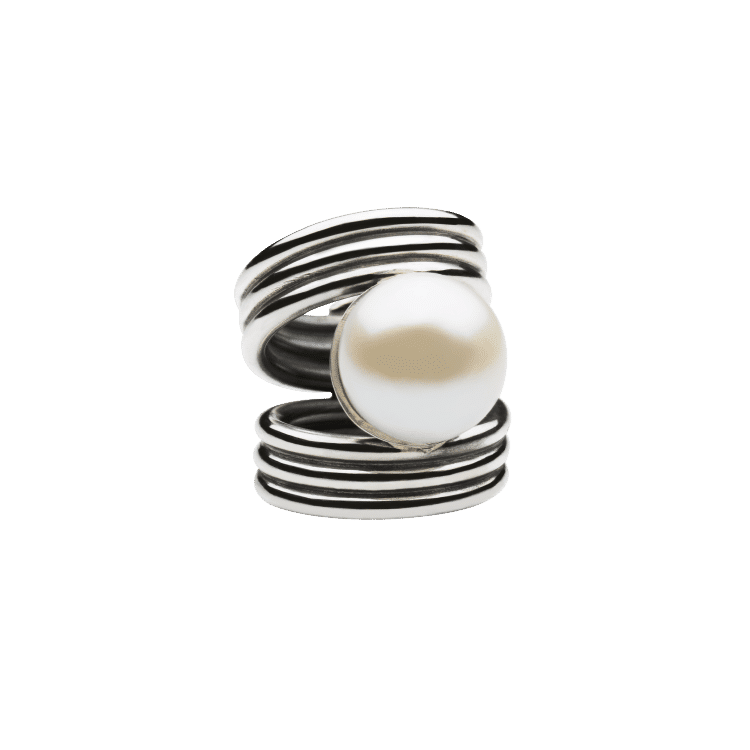 Toni Pearl Ring Silver