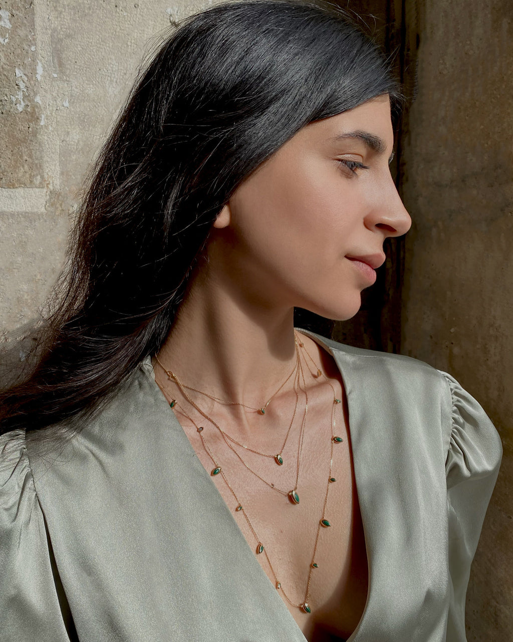 Long Swinging Chain 18K Rosegold Necklace w. Malachite & Pearl