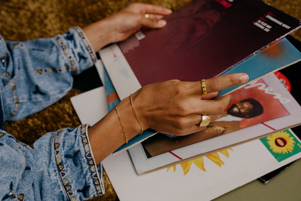 IX Figaro Gold Plated Bracelet