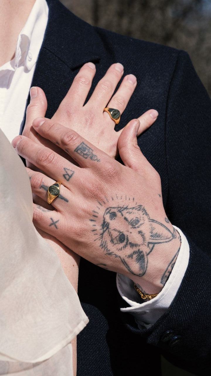 IX Mini Oval Signet 14K Gold Ring