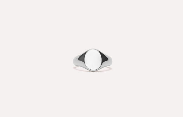 IX Mini Oval Signet Silver Ring